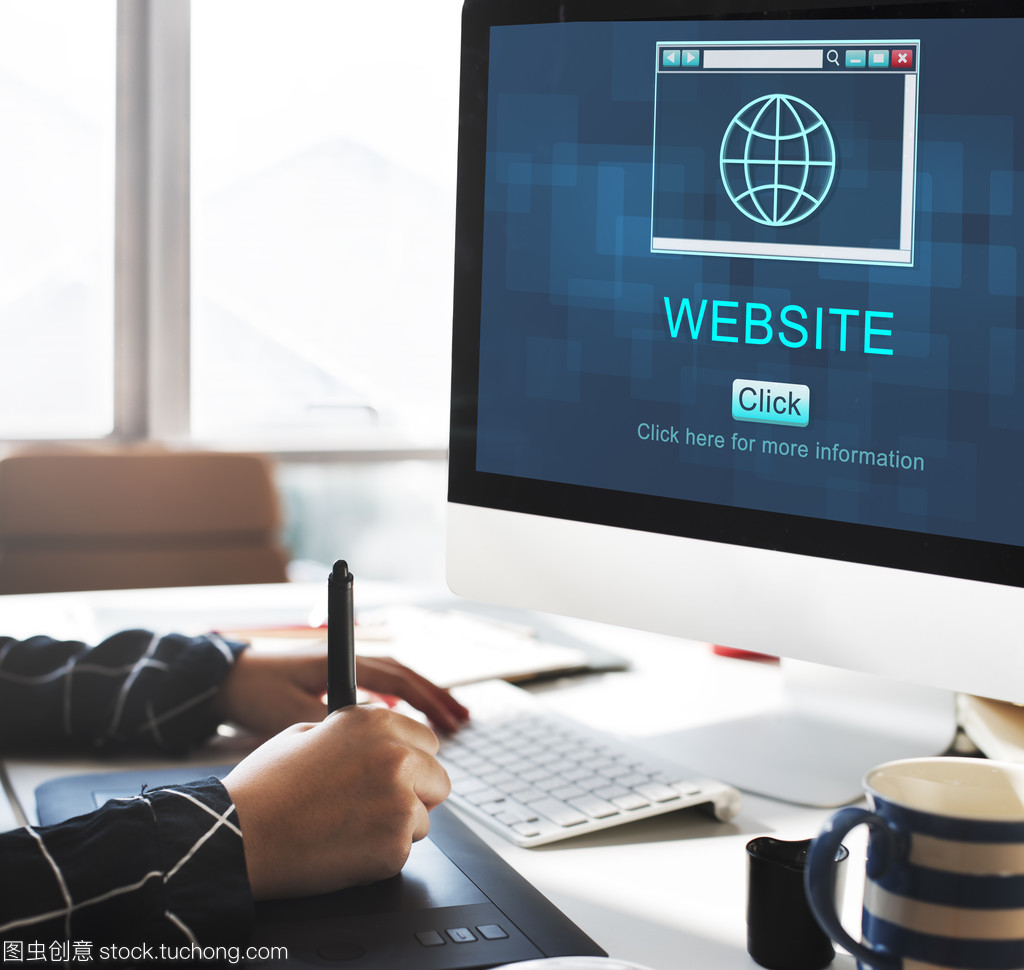 網(wǎng)頁設(shè)計(jì)師與計(jì)算機(jī)工程師 構(gòu)建數(shù)字世界的藝術(shù)與科學(xué)